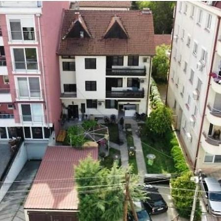 Nordic Hostel N-Box Skopje Luaran gambar